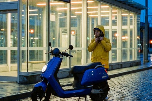 Electric Scooter Spot Happy Horse 1.1 Prompt