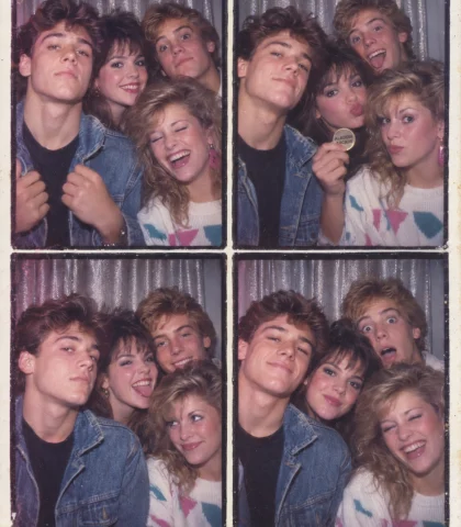 Mall Photo Booth GPT Image 2.5 Prompt