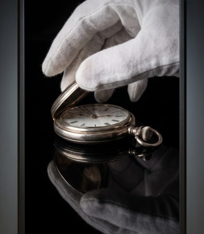 Pocket Watch Reveal Happy Horse 1.1 Prompt