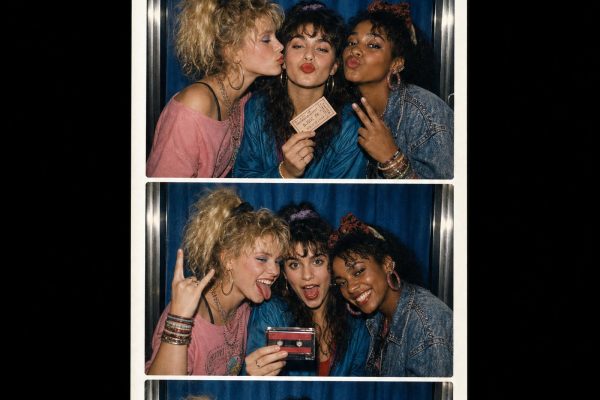 Retro Photo Booth GPT Image 2 Prompt