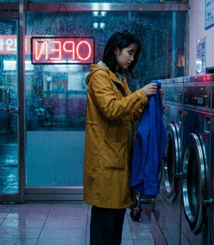Night Shift Laundromat Wan 2.7 Prompt